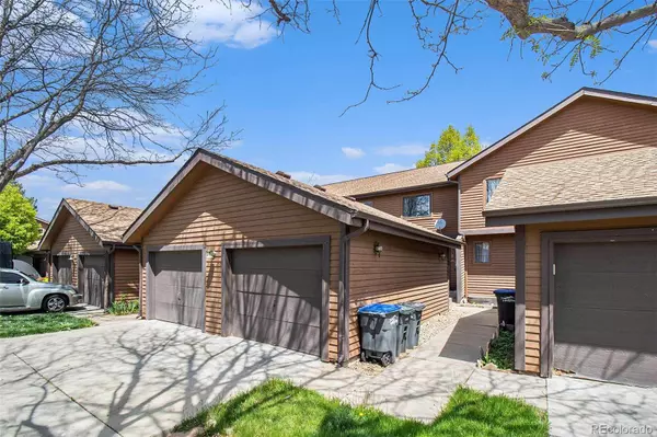 718 Julian CIR, Lafayette, CO 80026