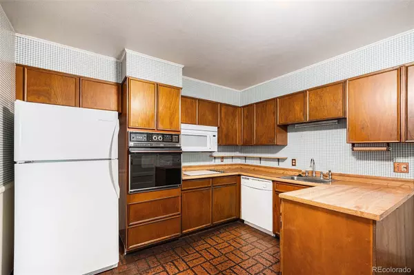 6019 Taft CT, Arvada, CO 80004