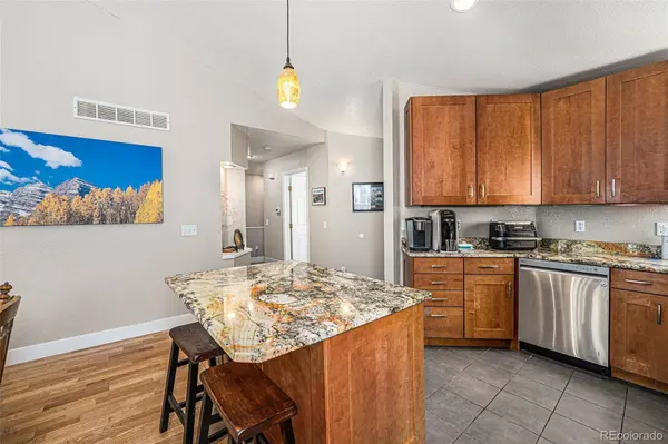 532 Canyon View DR, Golden, CO 80403