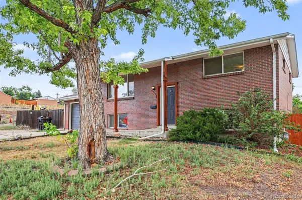 6196 Ammons ST, Arvada, CO 80004
