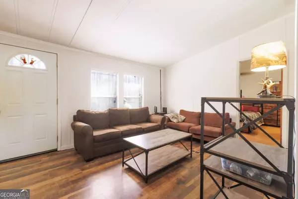 105 Woodfield RD, Covington, GA 30014