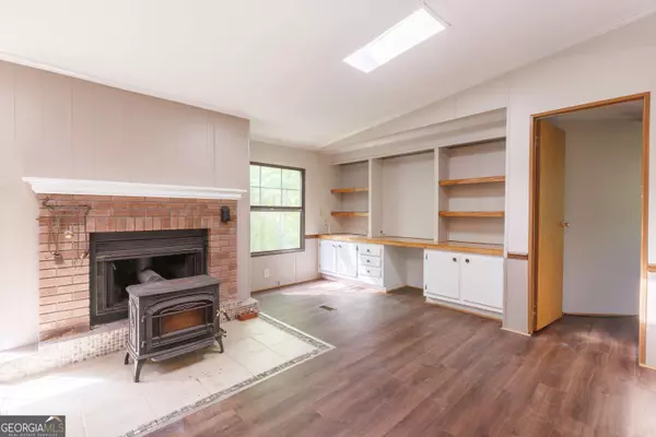 5446 Ashland Farm RD SW, Oxford, GA 30054