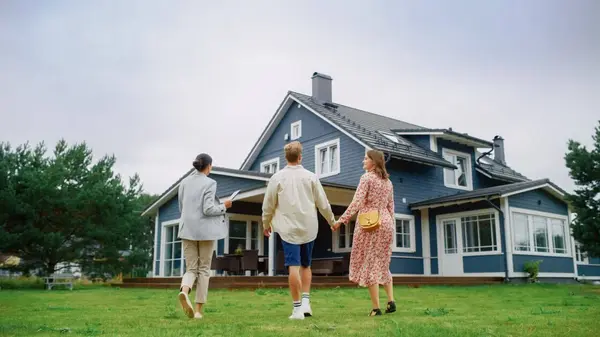 Why the Suburbs are the Hidden Gem for Homebuyers
