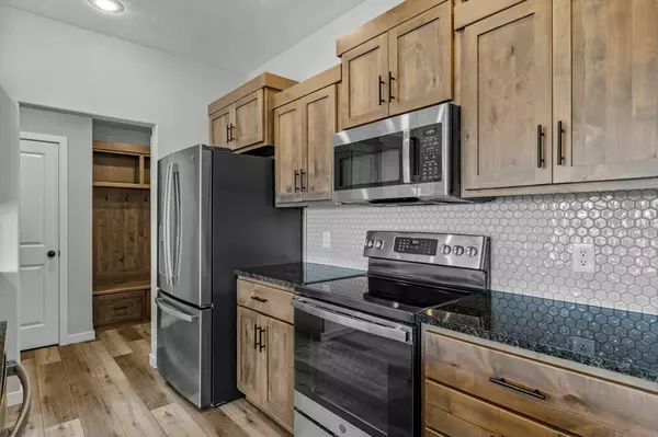 871 E Acacia Lane, Nixa, MO 65714