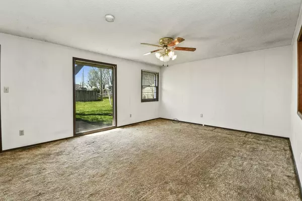 4959 S Mccann Avenue, Springfield, MO 65804