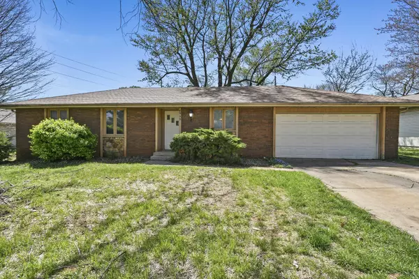 4959 S Mccann Avenue, Springfield, MO 65804