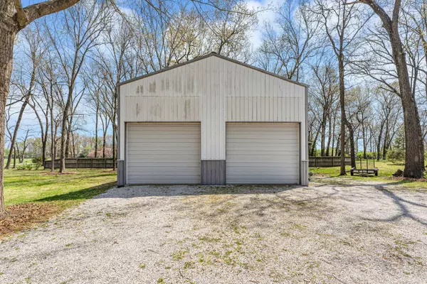 3002 W Sharon Drive, Ozark, MO 65721