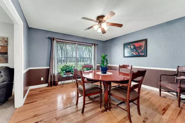 3002 W Sharon Drive, Ozark, MO 65721