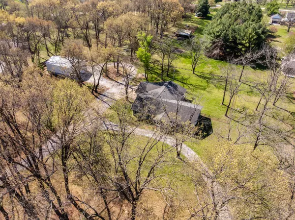 3002 W Sharon Drive, Ozark, MO 65721