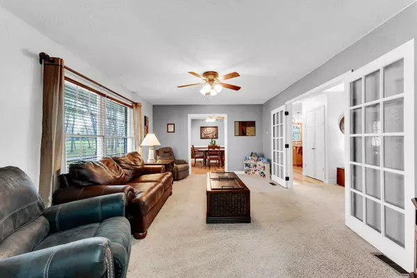 3002 W Sharon Drive, Ozark, MO 65721