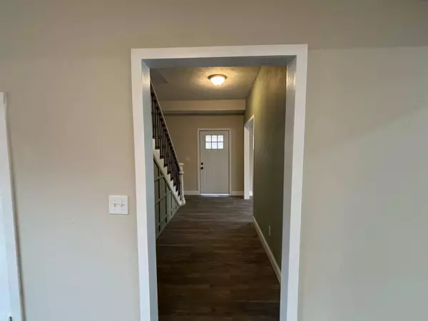 1923 N Campbell Avenue, Springfield, MO 65803