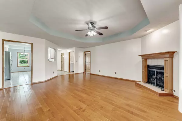 1240 Tyler Lane, Nixa, MO 65714