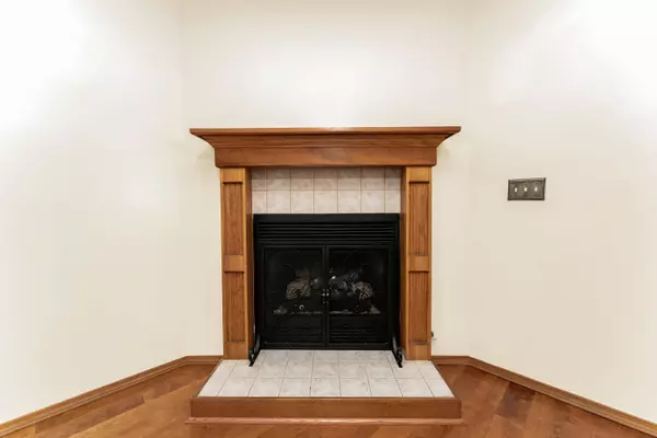 1240 Tyler Lane, Nixa, MO 65714