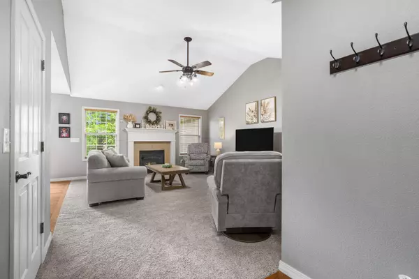 734 N Allison Street, Nixa, MO 65714