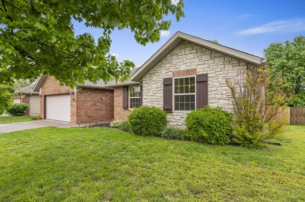 734 N Allison Street, Nixa, MO 65714
