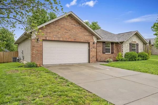 734 N Allison Street, Nixa, MO 65714
