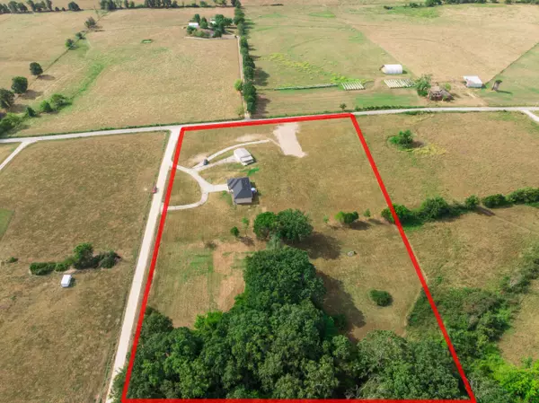 5 Alyssa Hills Lane, Buffalo, MO 65622