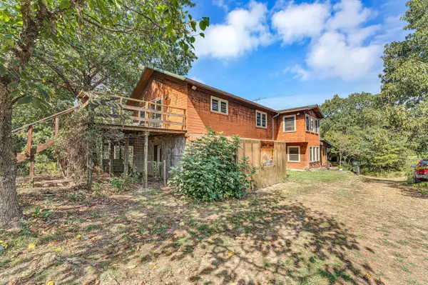 27535 Fr 2150, Cape Fair, MO 65624