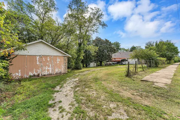 204 N Maple Street, Galena, MO 65656