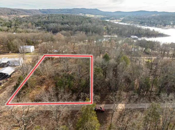 001 Boulder Drive, Lampe, MO 65681