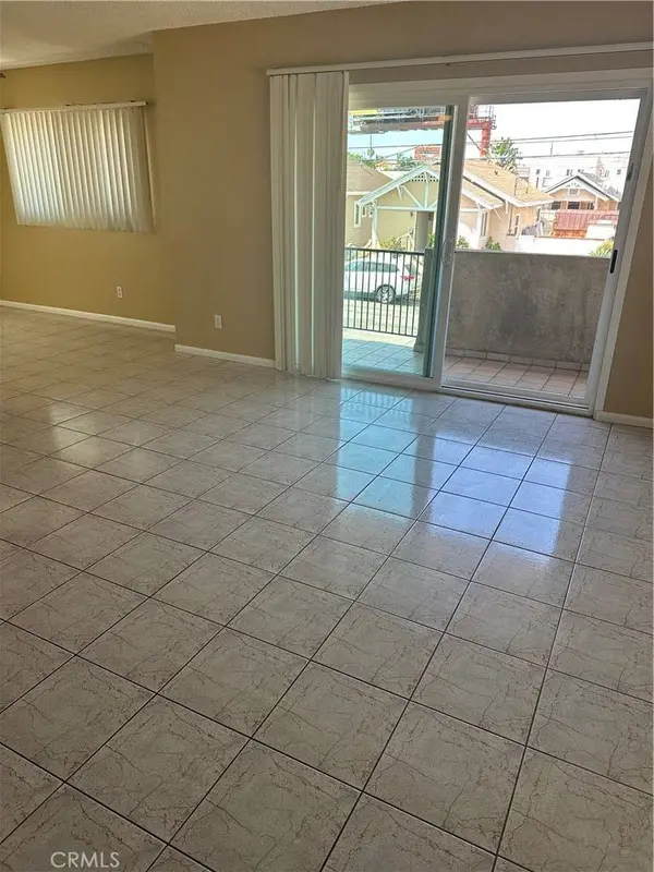 683 W 12th #2, San Pedro, CA 90015