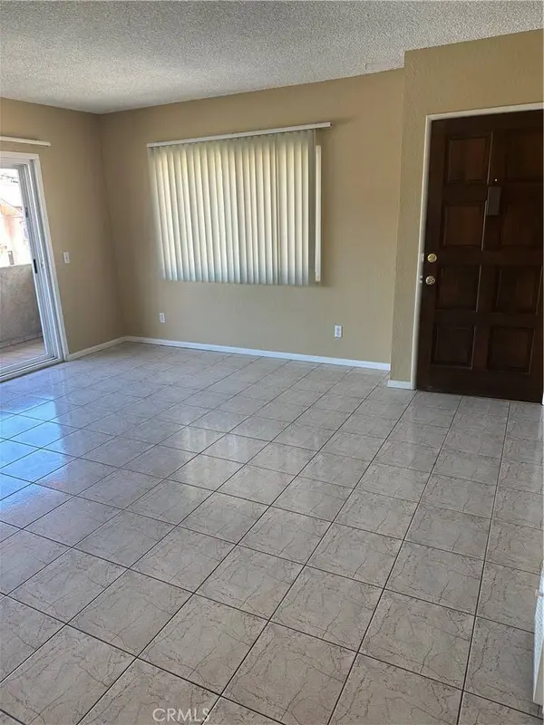 683 W 12th #2, San Pedro, CA 90015