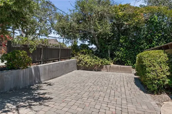 562 Crown Hill ST, Arroyo Grande, CA 93420