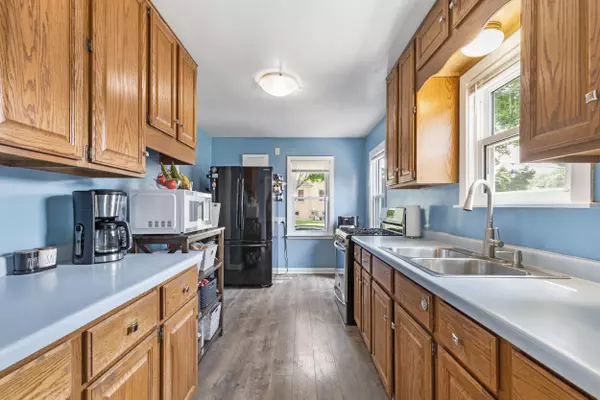 2879 S 44th St, Milwaukee, WI 53219