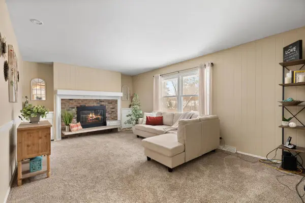 9262 N 60th St, Brown Deer, WI 53223