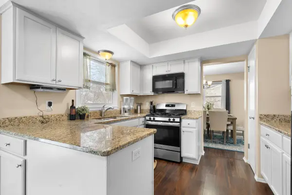 9262 N 60th St, Brown Deer, WI 53223