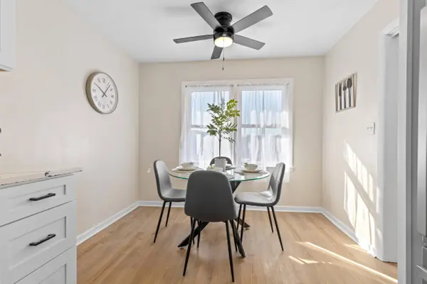 5870 N 75th St, Milwaukee, WI 53218