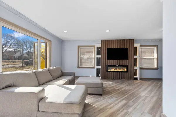 3739 N 58th Blvd, Milwaukee, WI 53216