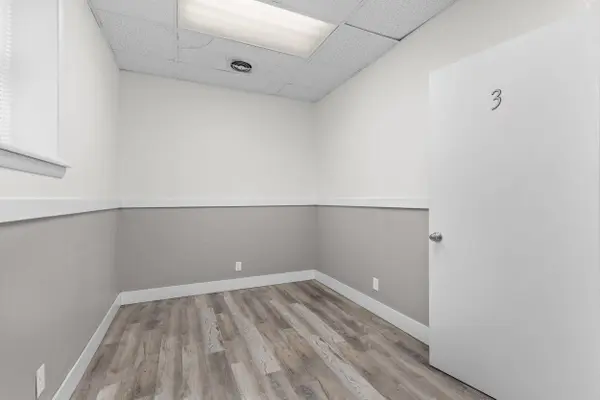 7161 N 43rd St, Milwaukee, WI 53209