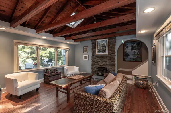 503 Hudson View RD, Nyack, NY 10960