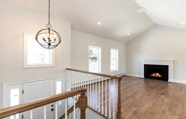 748 9W Route, Valley Cottage, NY 10989