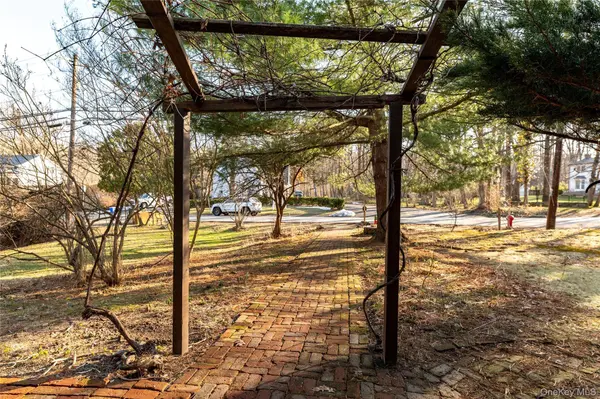 118 Washington Spring RD, Palisades, NY 10964