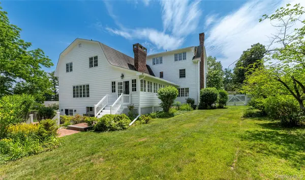 102 Birchwood AVE, Nyack, NY 10960