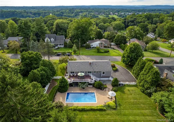 619 Russet RD, Valley Cottage, NY 10989