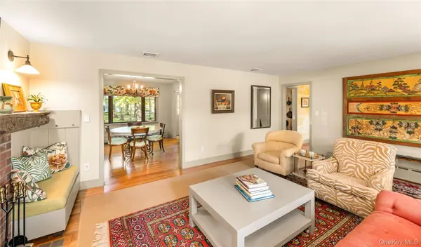 214 Foss DR, Nyack, NY 10960