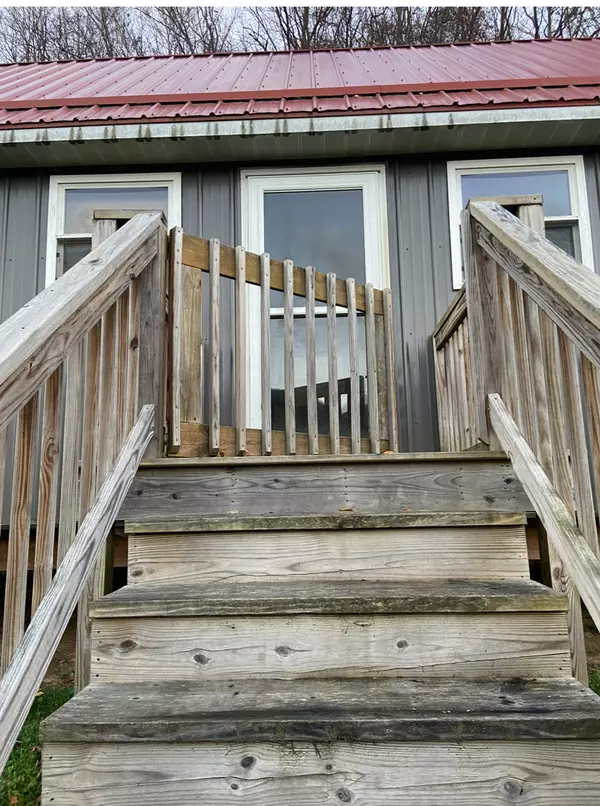 Valley Head, WV 26294,21953 Seneca Trl