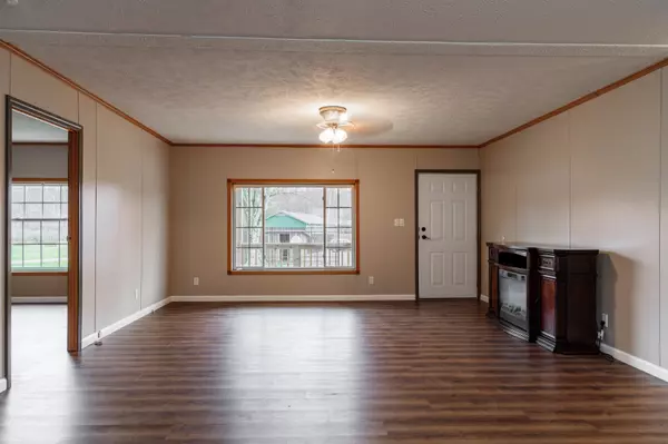 Beverly, WV 26253,5 Rebel Dr