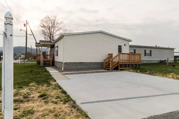 Beverly, WV 26253,5 Rebel Dr