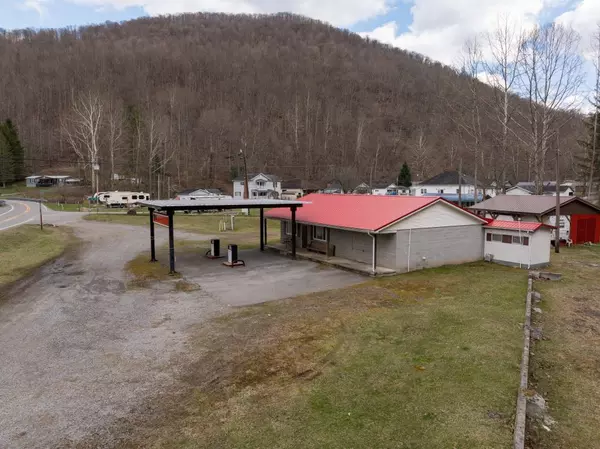 Webster Springs, WV 26288,Bergoo Rd