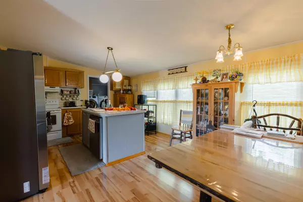 Beverly, WV 26253-4716,118 Tudor Ln