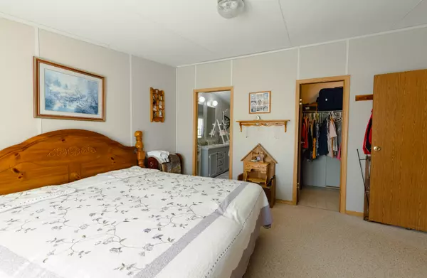 Beverly, WV 26253-4716,118 Tudor Ln