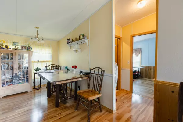 Beverly, WV 26253-4716,118 Tudor Ln