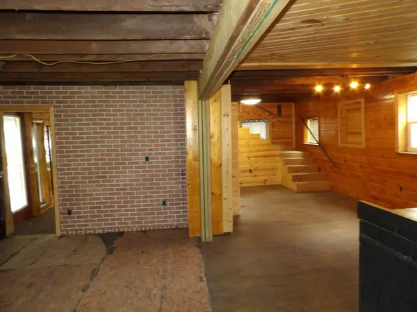 151 Patricia Ave, Elkins, WV 26241-3991