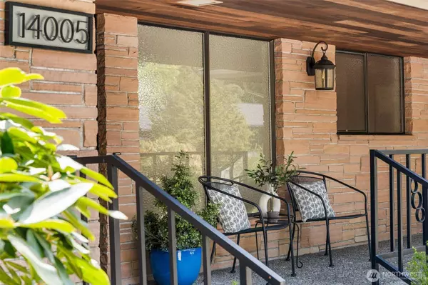 14005 SE 243rd ST, Kent, WA 98042