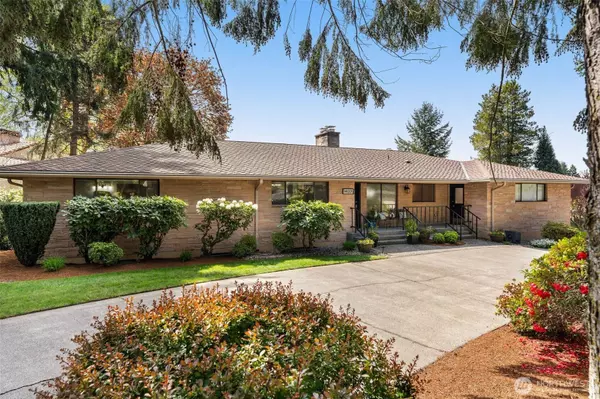 14005 SE 243rd ST, Kent, WA 98042