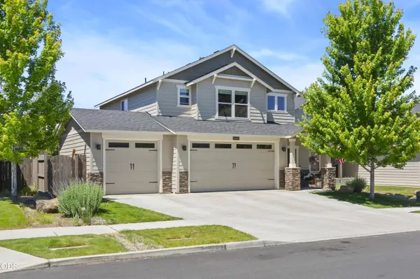 60865 Sweet Pea DR, Bend, OR 97702